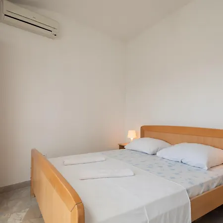 Apartman Roza