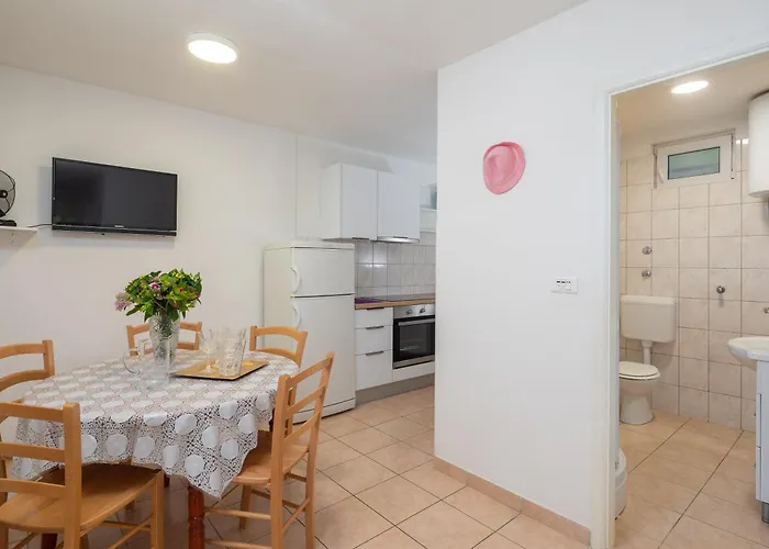 Apartament Roza