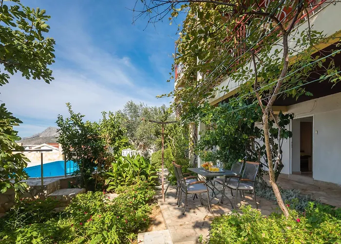 Apartament Roza Omiš