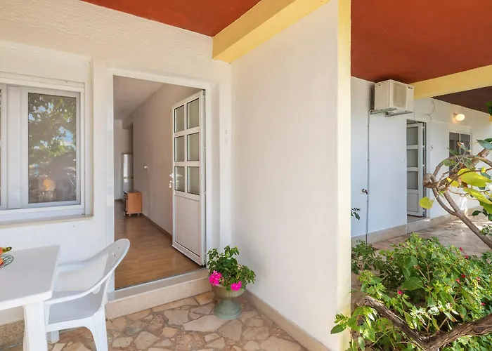 Apartament Roza Omiš
