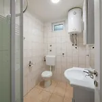 Roza Omiš