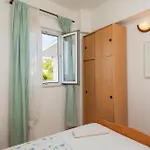 Roza * Omiš