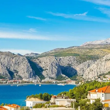 Roza * Omiš