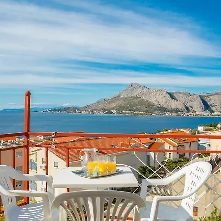 Apartament Roza *