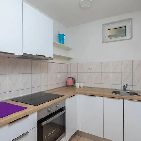 Apartament Roza *