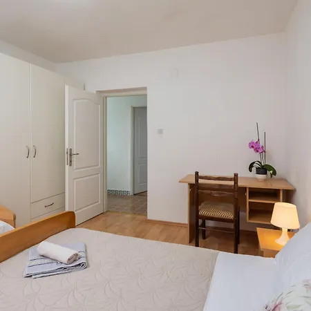 Apartman Roza Omiš