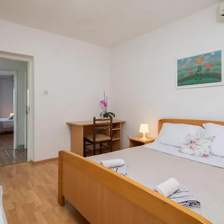 Roza Apartament